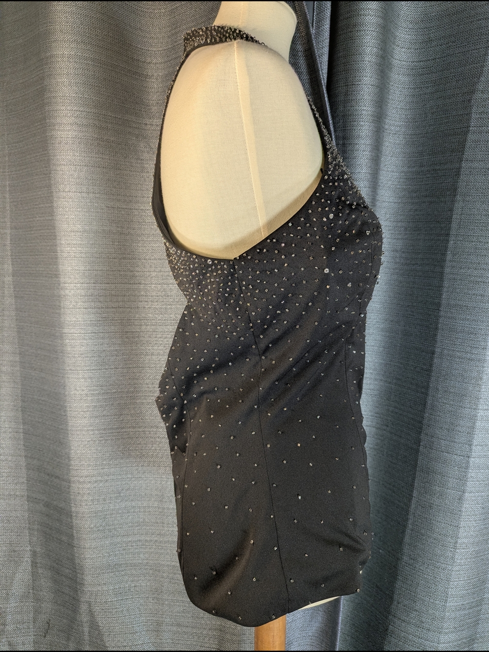 Black Rhinestone Halter Keyhole Top - Picture 9 of 9